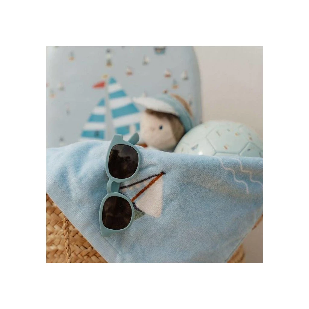 Little Dutch Kindersonnenbrille Wayfarer Blau 1 Little Dutch Kindersonnenbrille Wayfarer Blau
