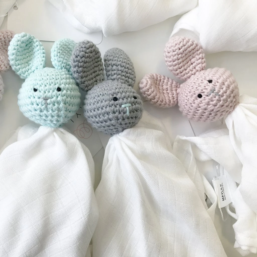 Kuscheltuch XL Hase Grau 60cm Von Maylily 2 Kuscheltuch XL Hase Grau 60cm Von Maylily – Bild 2