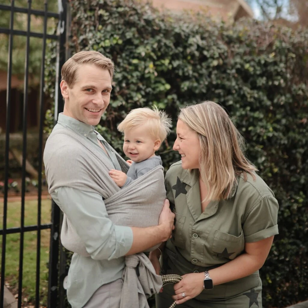 Mushie Baby-Tragetuch Grau 3 Mushie Baby-Tragetuch Grau – Bild 3